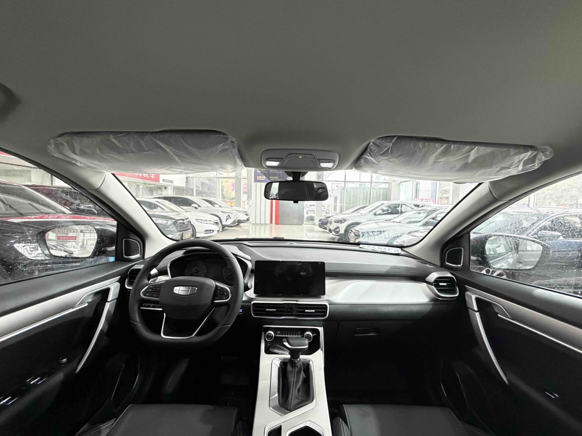 GEELY Coolray 2025 #12 GEELY Coolray 2025 car image #12