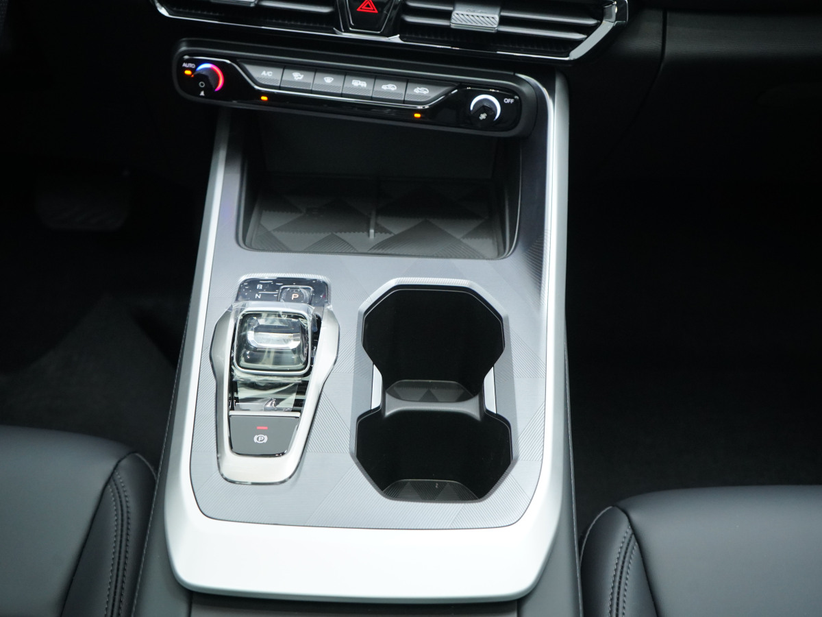 GAC Trumpchi GS3 2026 immagine di auto #12