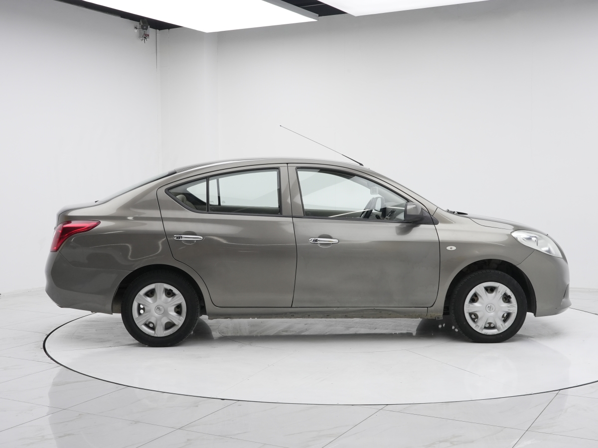 日产 阳光 2012 汽车图片 #12