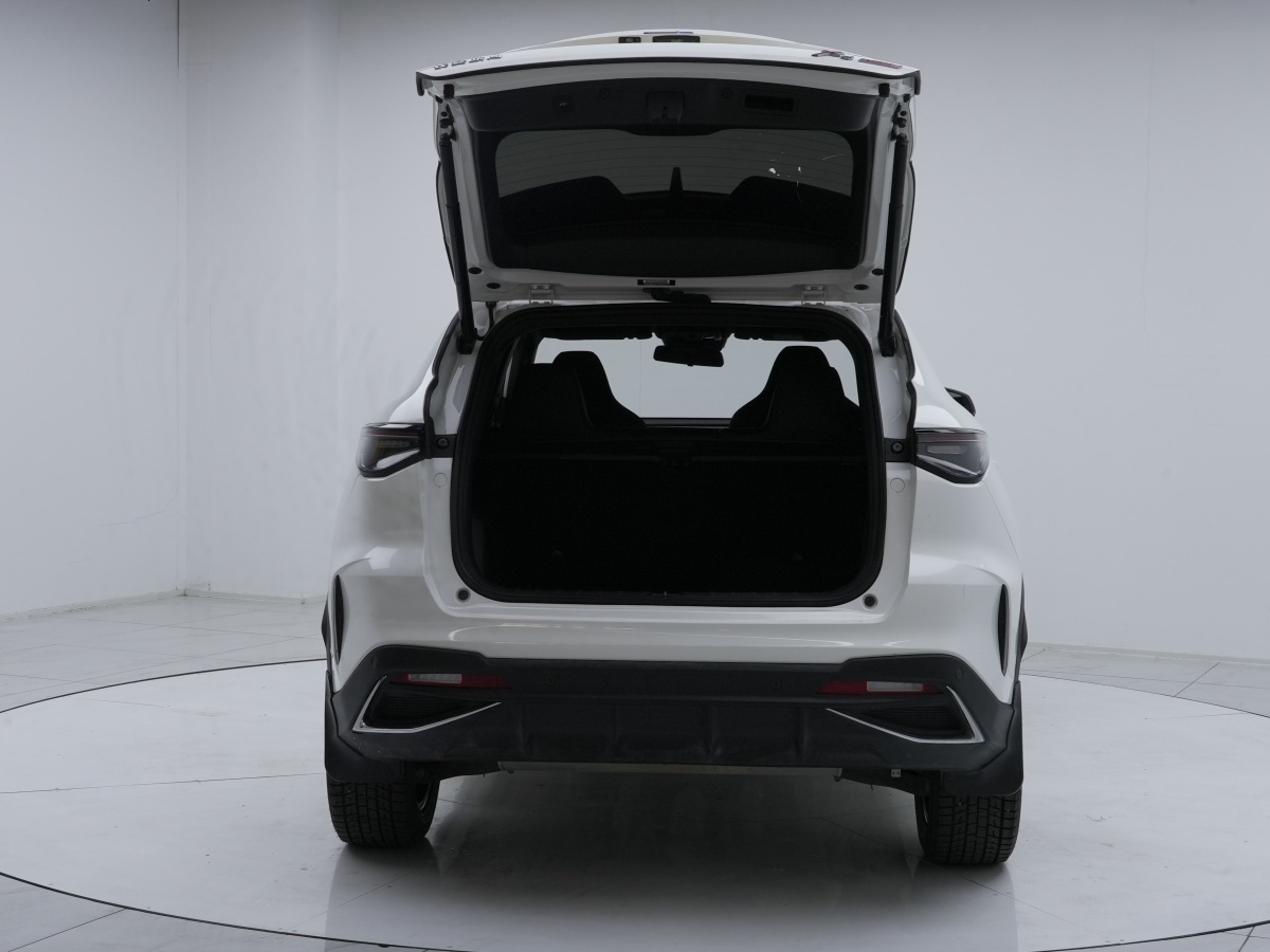 Changan 2024 #12 Changan 2024 car image #12