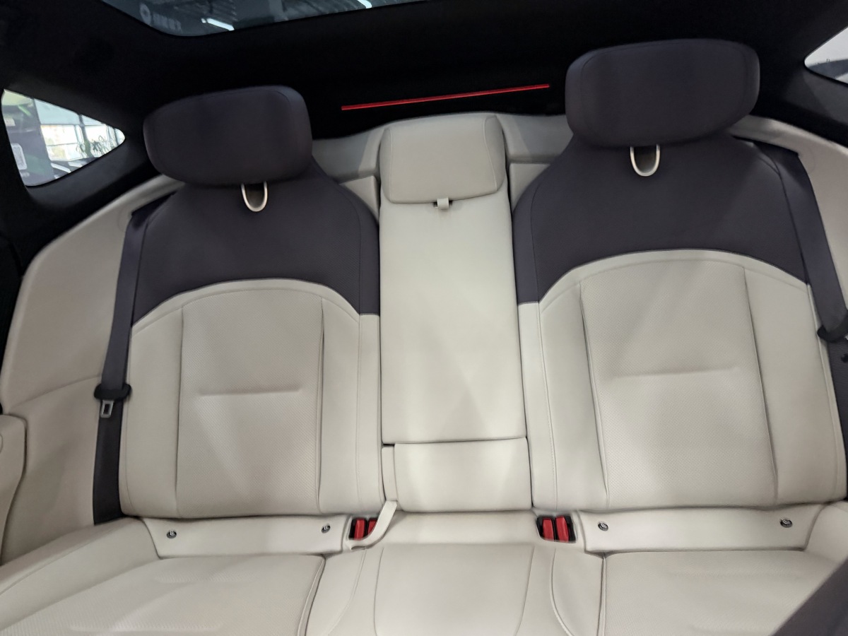 Avatr 12 2024 car image #12