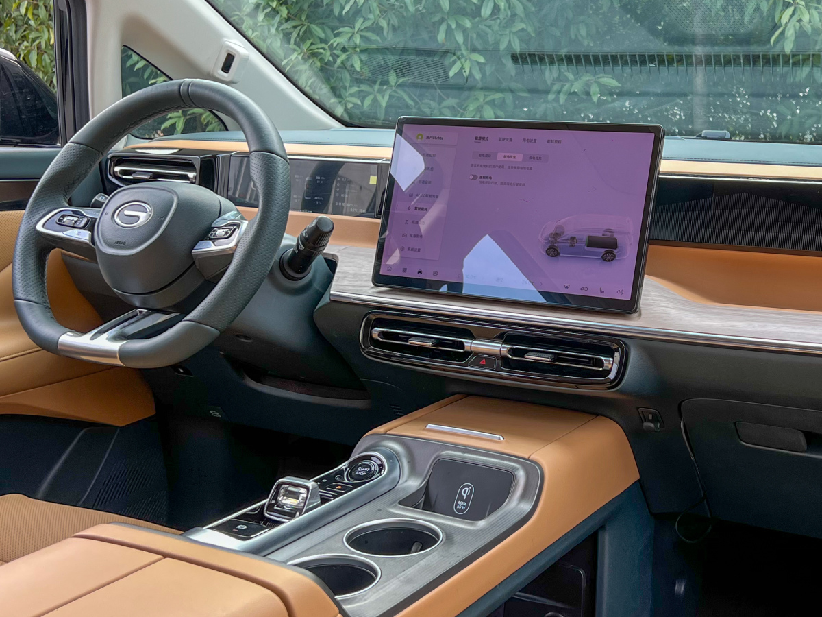 GAC Trumpchi E8 New Energy 2023 car image #12