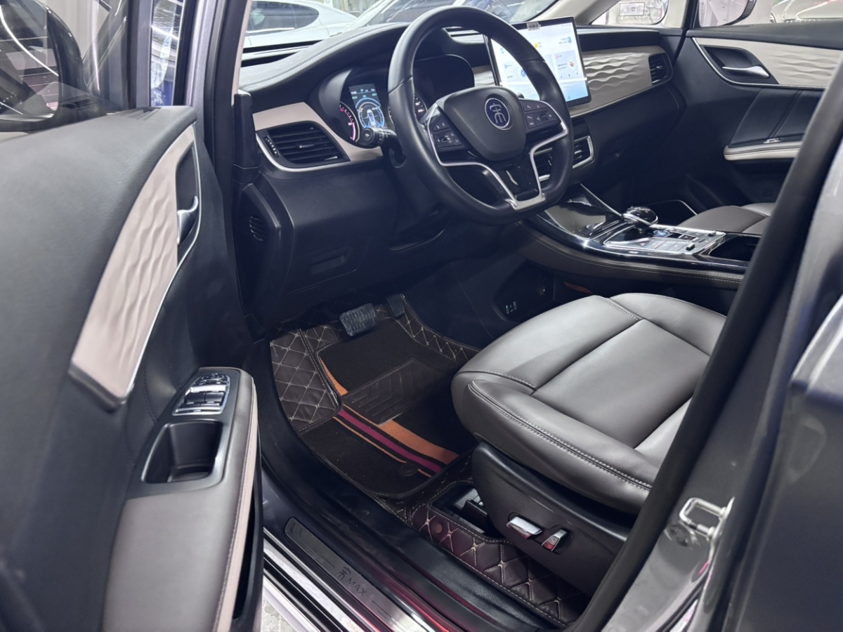 BYD Song MAX New Energy 2023 car image #12