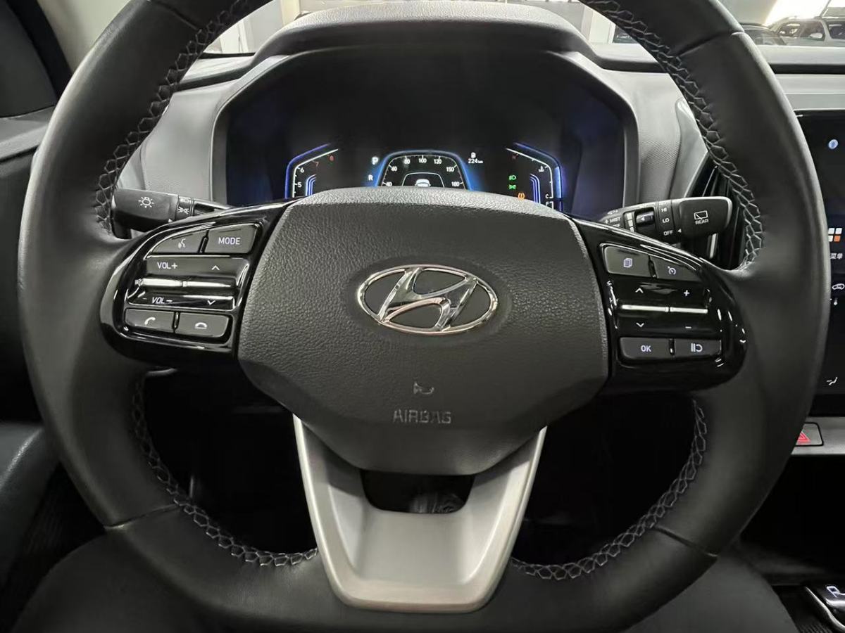 Hyundai ix35 2022 car image #12