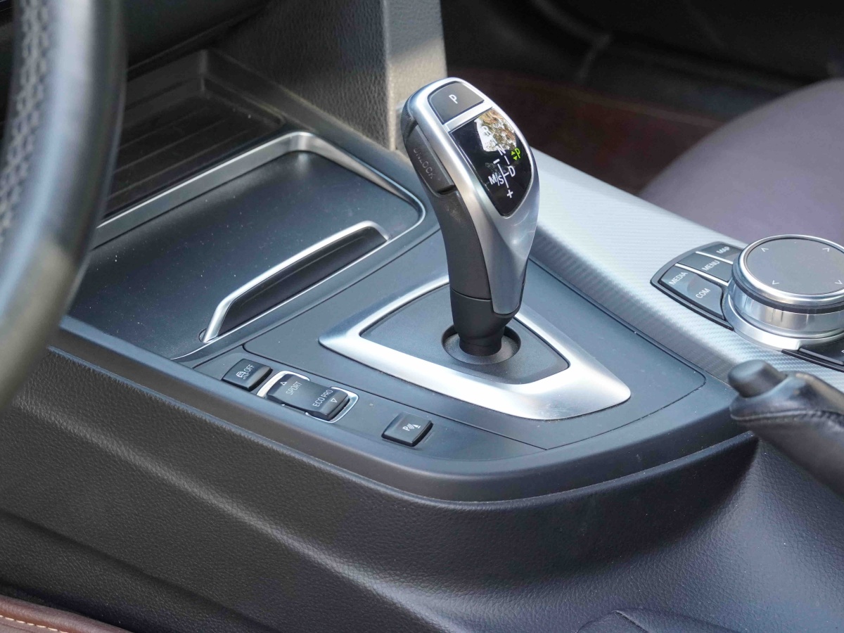 BMW 3 Series GT 2019 #12 BMW 3 Series GT 2019 immagine di auto #12