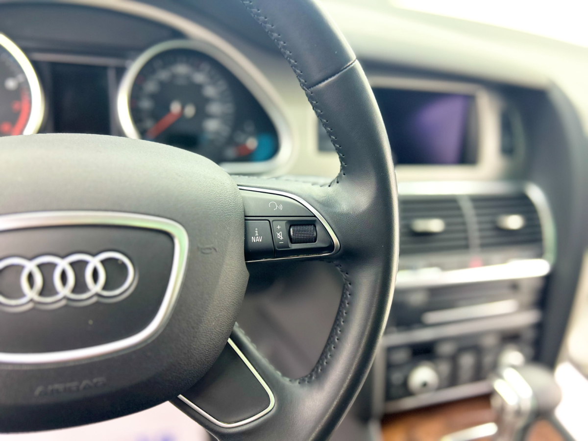 Audi 2014 car image #12