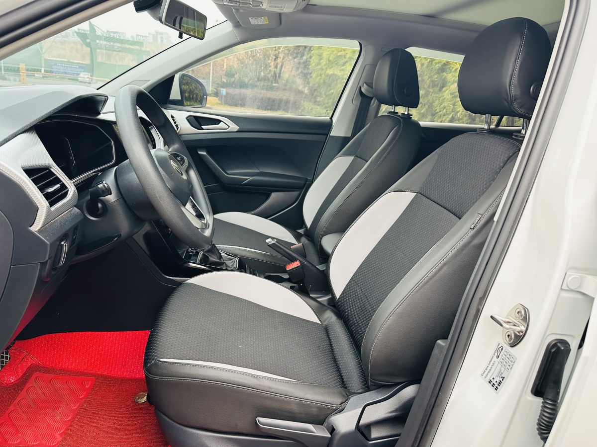 Tacqua 2021 car image #12