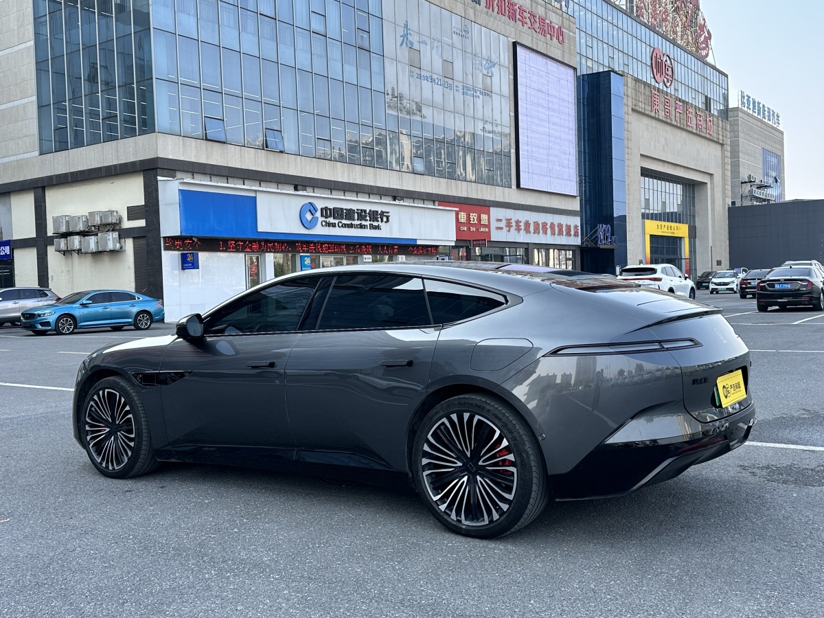 Avatr 12 2024 #12 Avatr 12 2024 car image #12