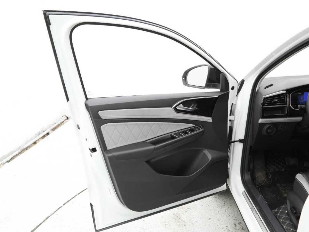 Ford VS5 2022 car image #12