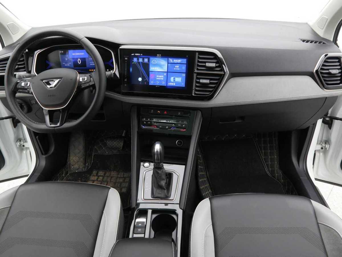 Ford VS5 2022 car image #12