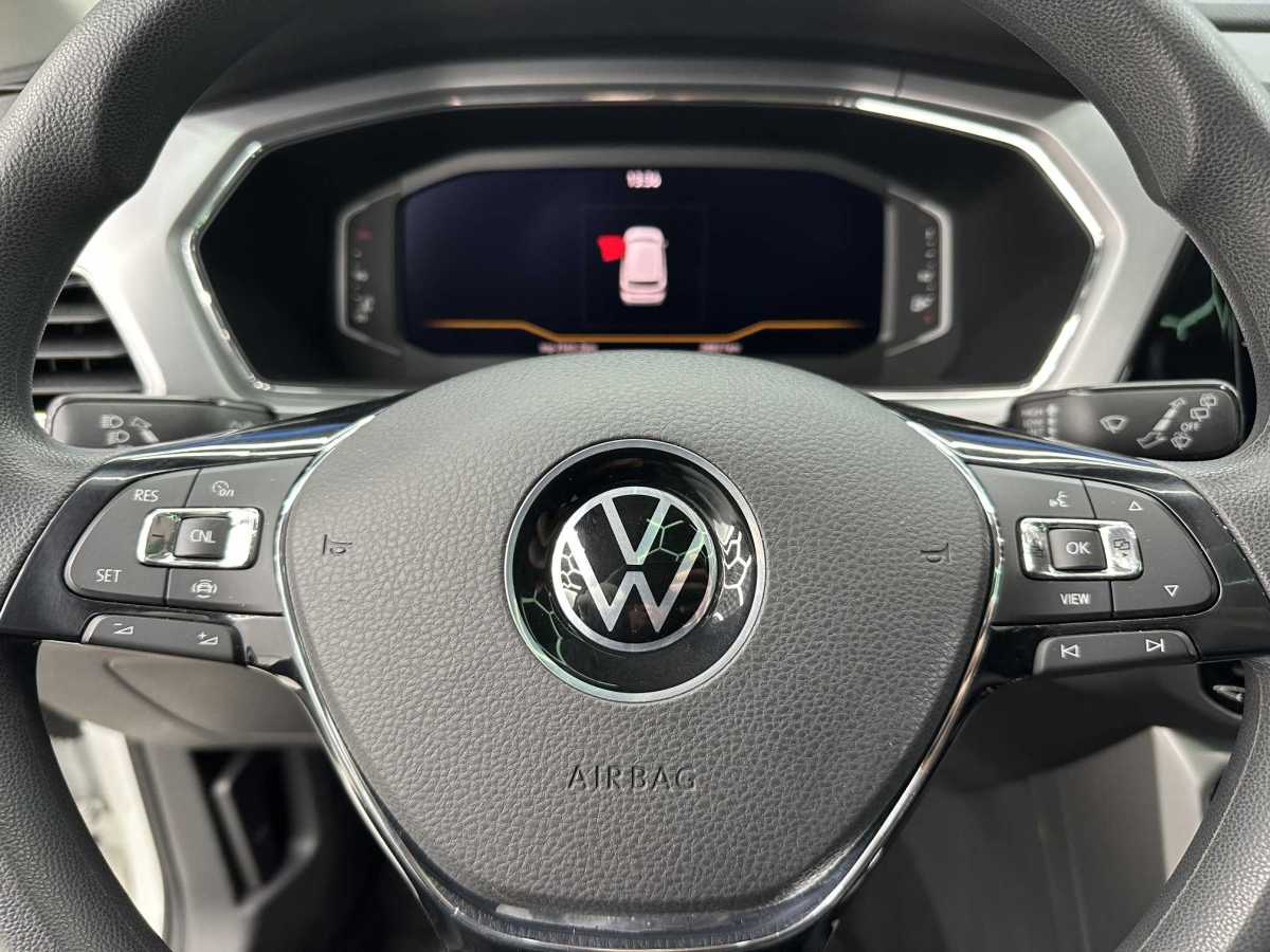 Volkswagen T-Cross 2021 car image #12
