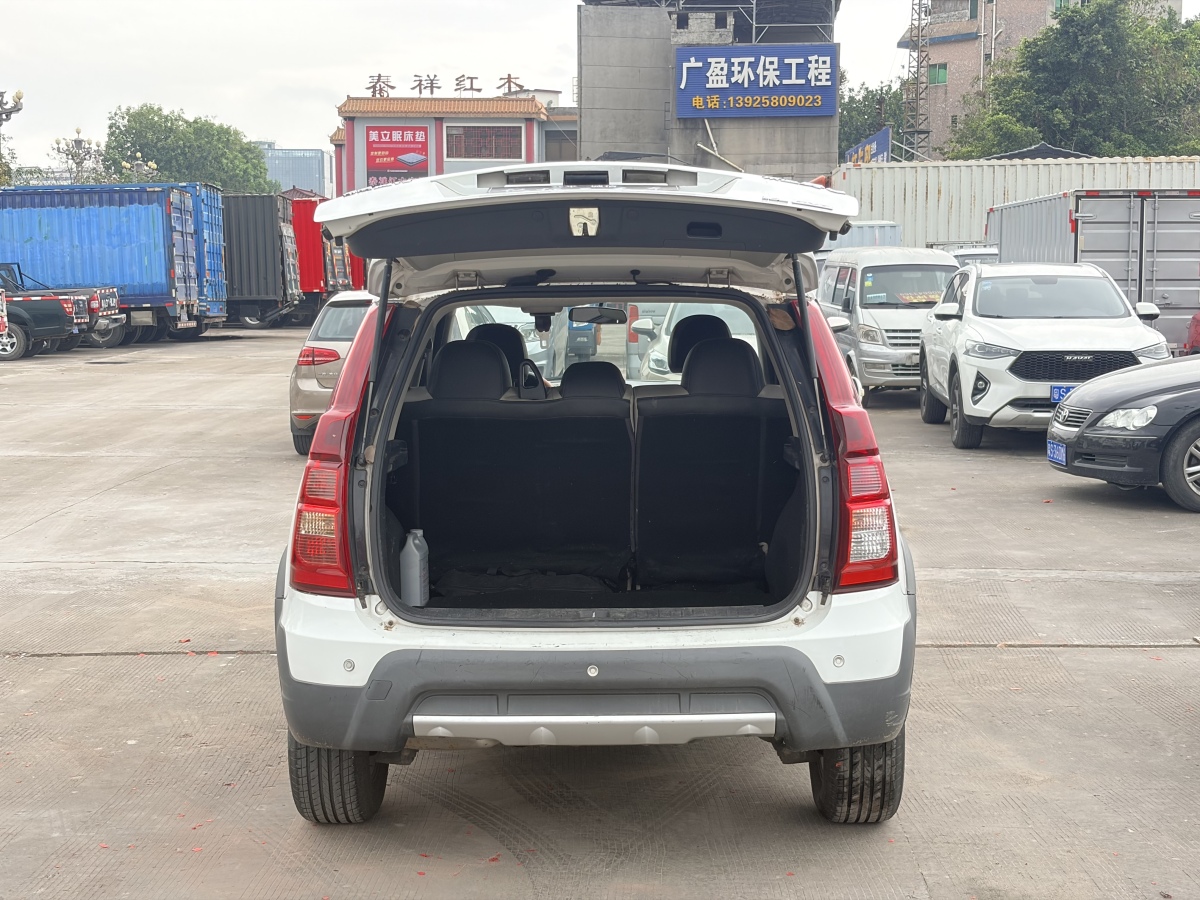 Forthing JOYEAR X5 2015 изображение автомобиля #12