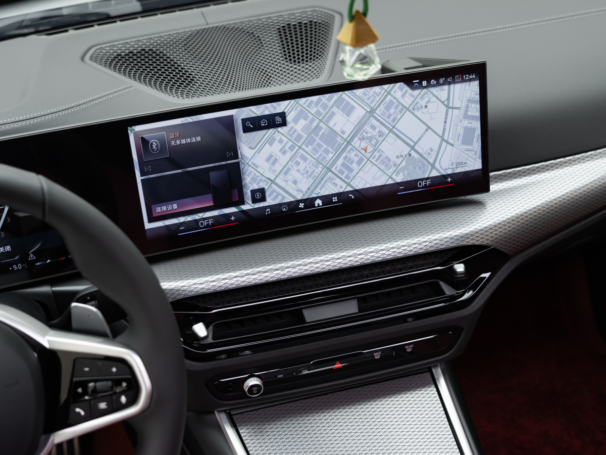 BMW 4 Series 2025 car image #12