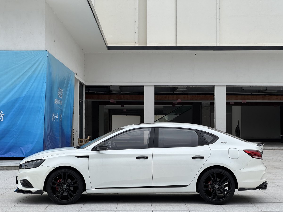 MG 6 2019 car image #12