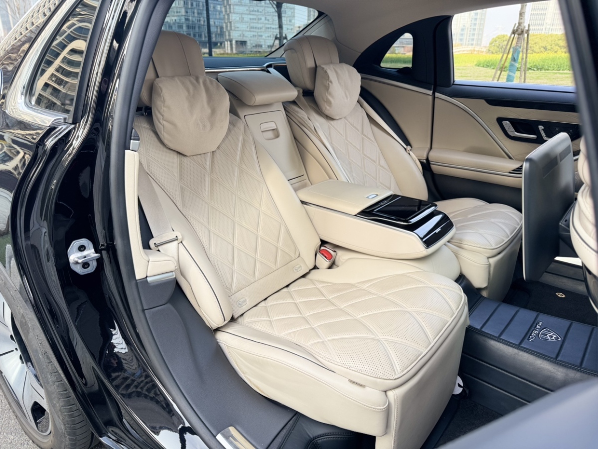 Mercedes-Benz 2023 car image #12