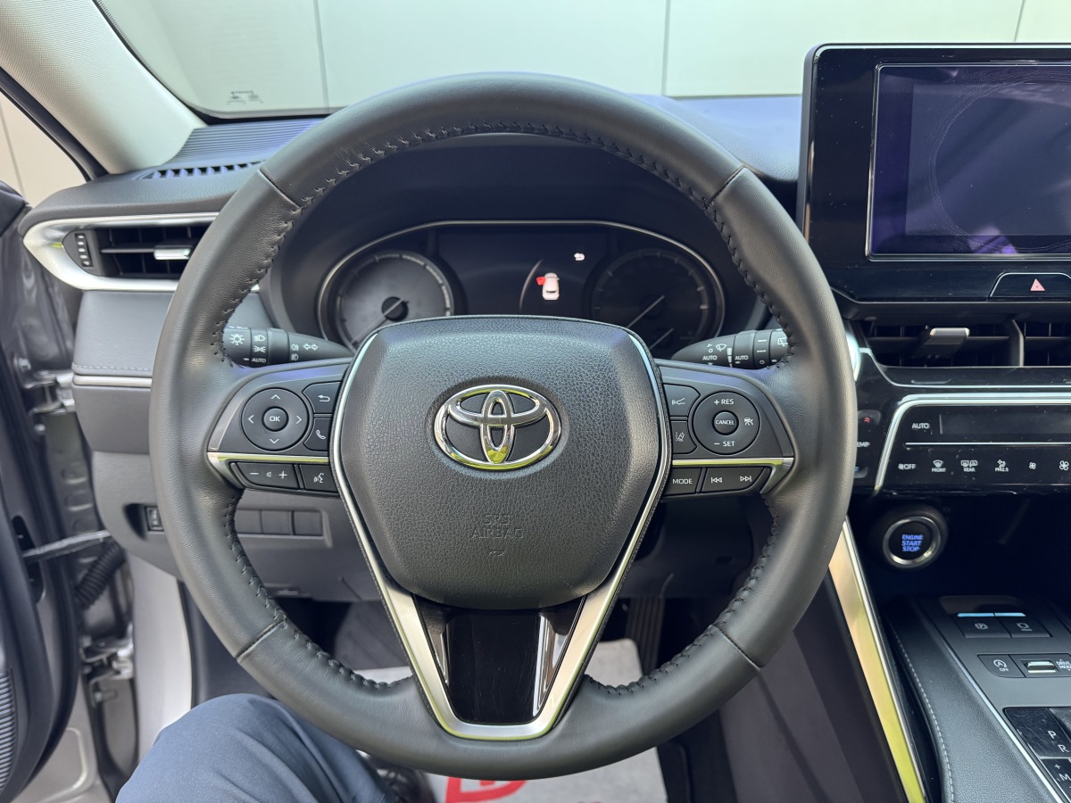 Toyota Venza 2022 car image #12