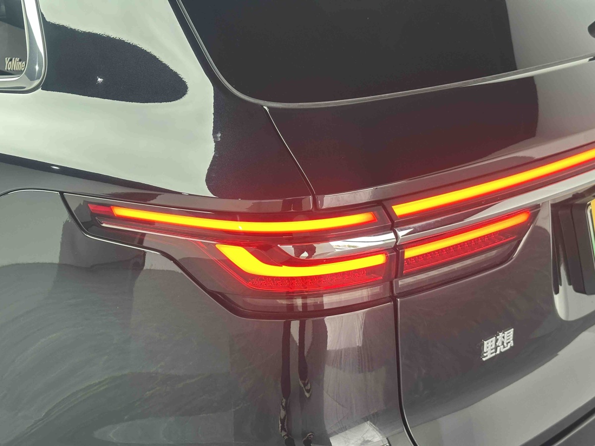 Li One 2021 imagen de coche #12