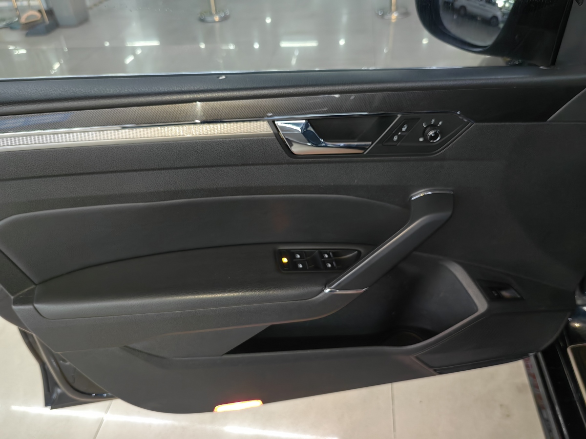 Volkswagen Passat 2018 #12 Volkswagen Passat 2018 car image #12