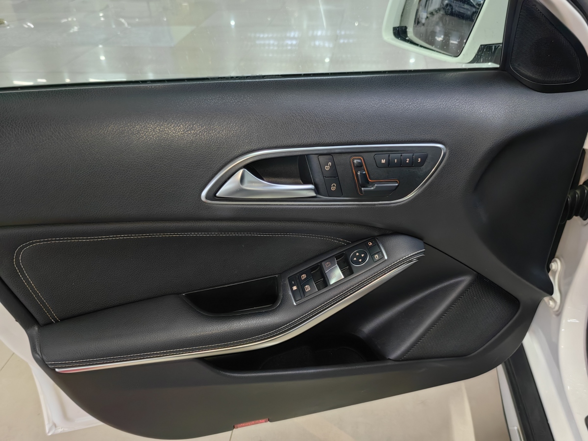 奔驰 奔驰GLA 2016 汽车图片 #12