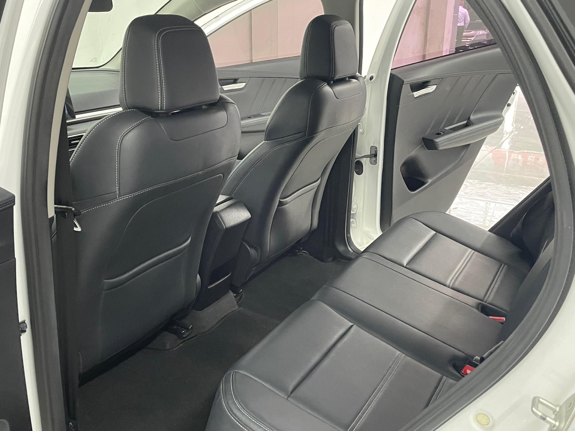 BYD e2 2020 #12 BYD e2 2020 صورة سيارة #12