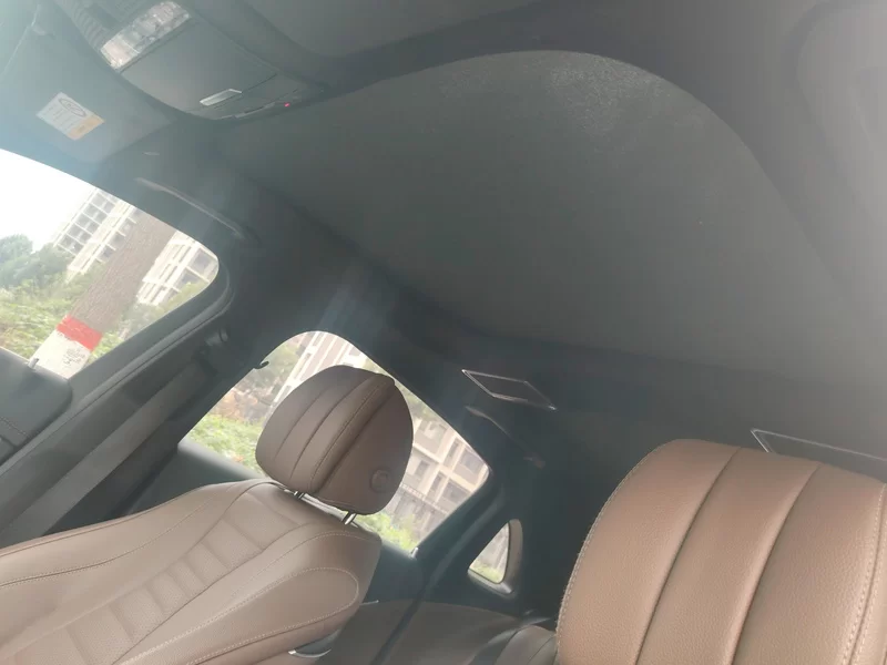 Mercedes-Benz E Class New Energy 2022 car image #12