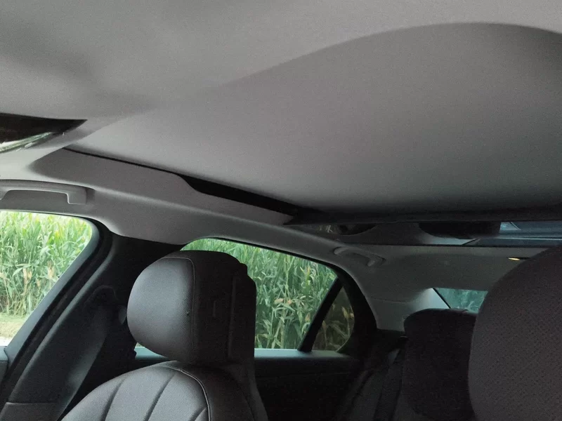 BMW i7 M70L 2023 car image #12