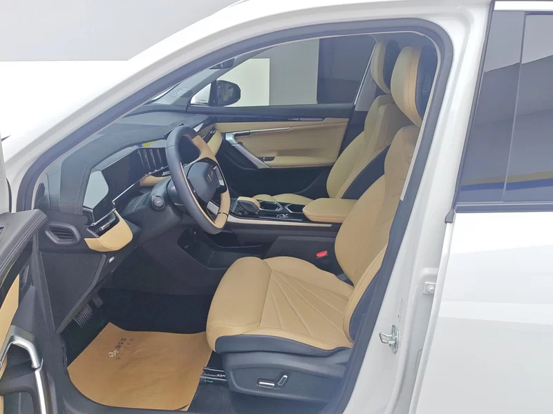 GEELY Boyue L 2023 car image #12