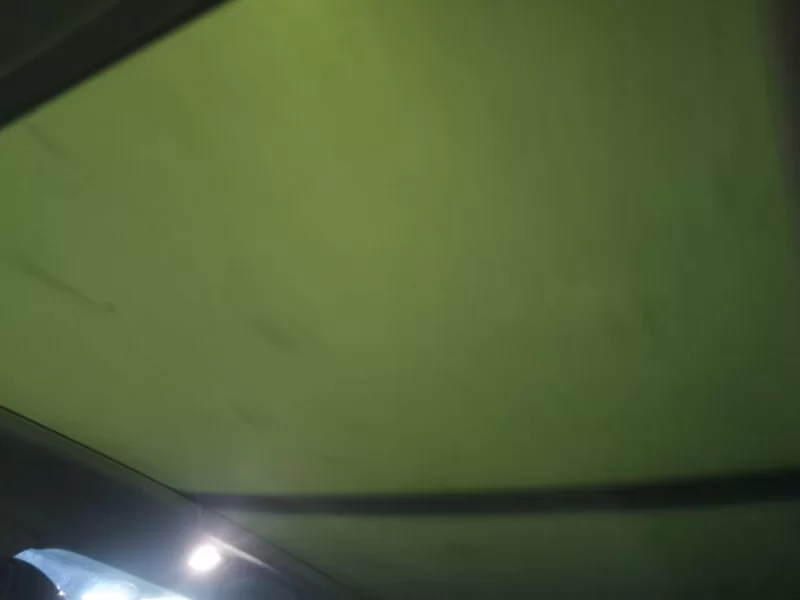 Volkswagen Touran 2018 car image #12