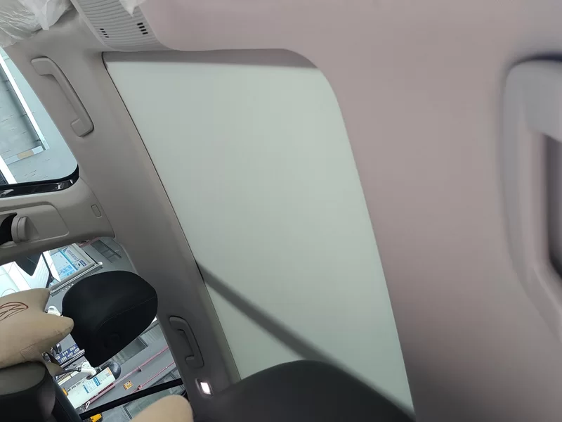 Volkswagen Tavendor 2023 car image #12