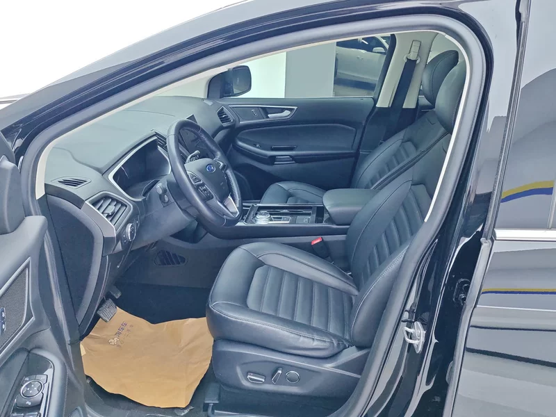 Ford Edge 2020 immagine di auto #12