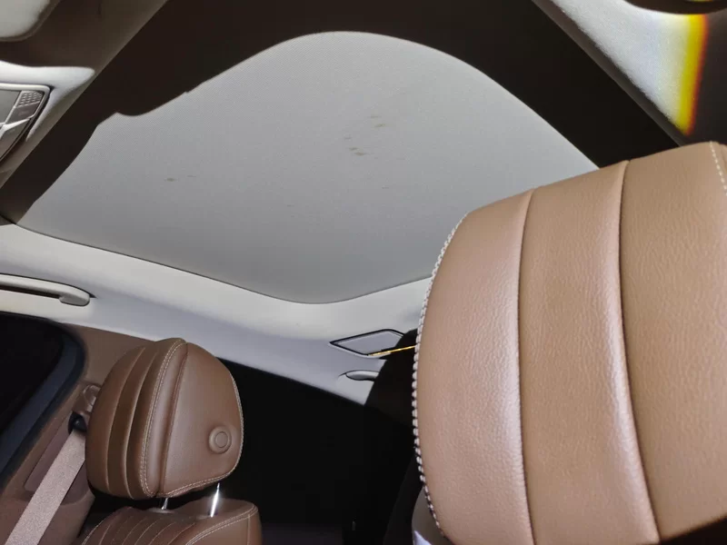 Mercedes-Benz E Class New Energy 2022 car image #12