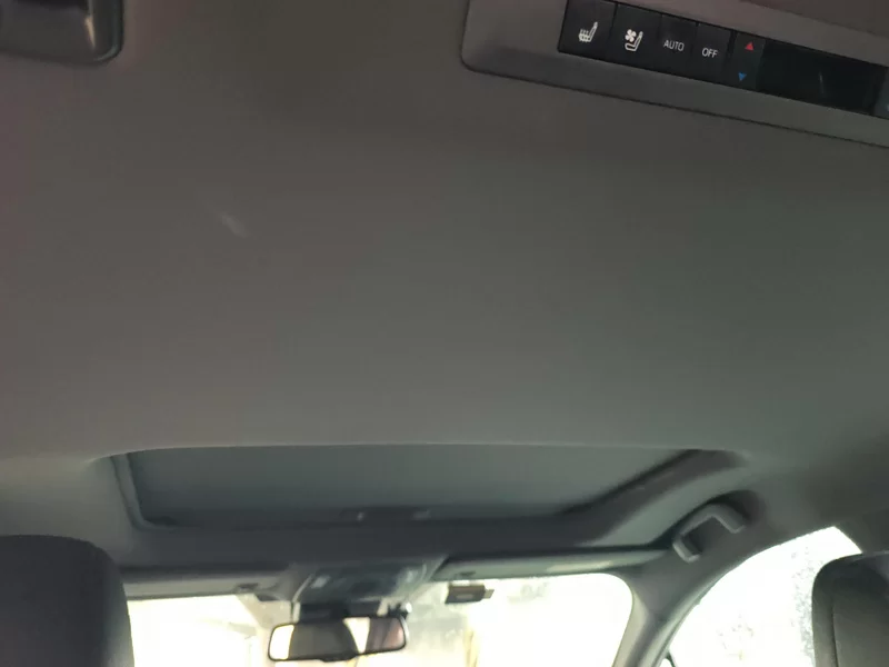 Toyota Sienna 2023 image de voiture #12