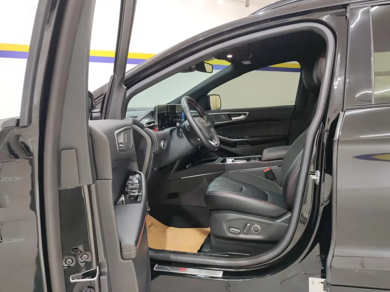 Ford Edge 2022 изображение автомобиля #12