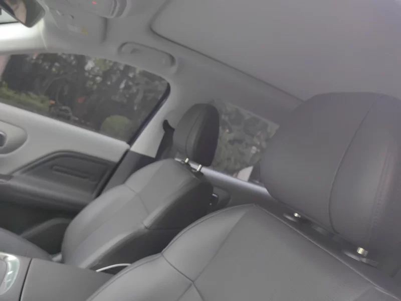 零跑汽车 零跑B10 2025 汽车图片 #12