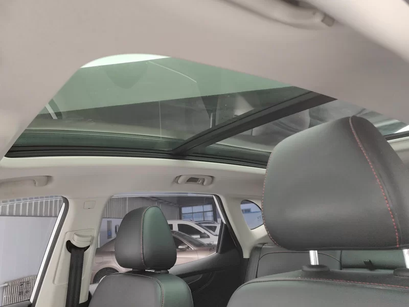 MG Pilot 2023 car image #12