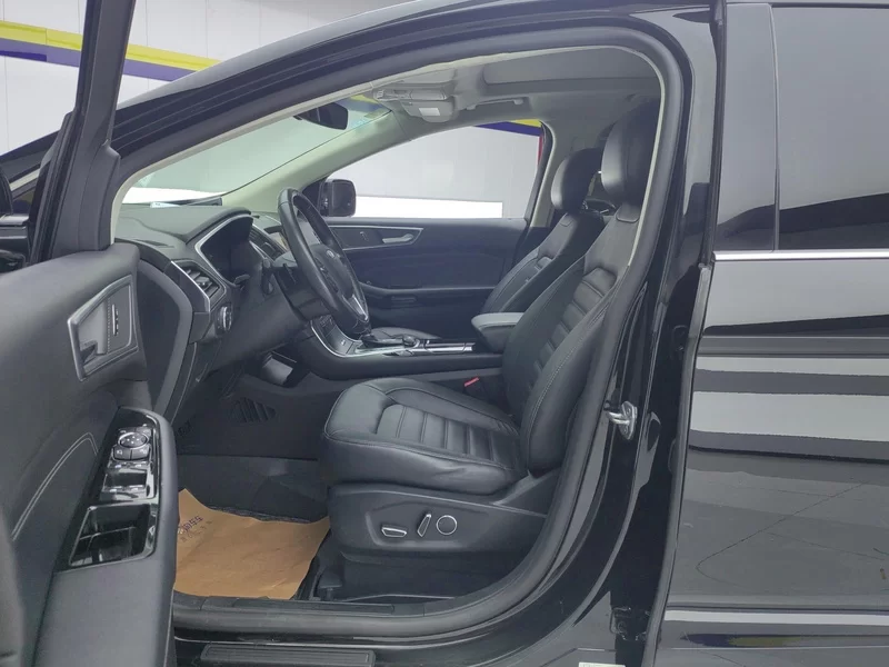 Ford Edge 2018 immagine di auto #12