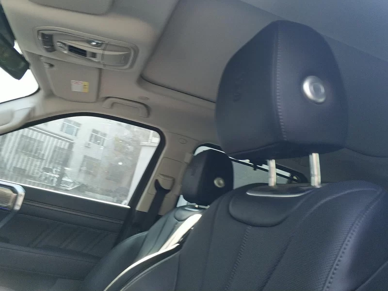 Tank 400 2024 car image #12