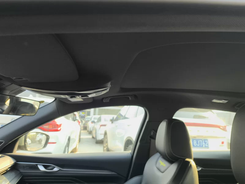 GEELY PrefaceL 2023 car image #12