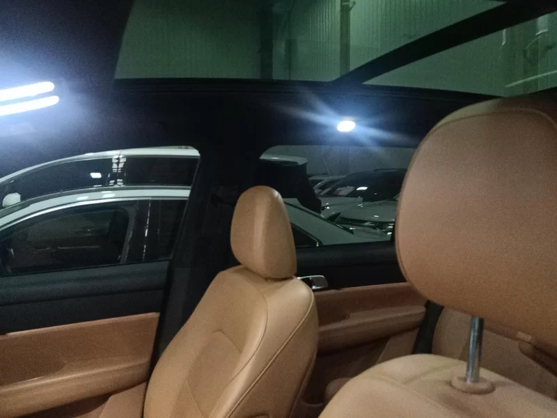 理想汽车 理想ONE 2021 汽车图片 #12