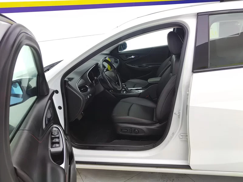 Chevrolet Malibu XL 2022 car image #12