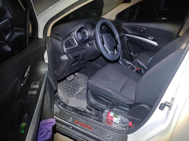 Suzuki S-Cross 2016 صورة سيارة #12