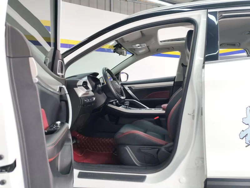 GEELY Coolray 2022 car image #12