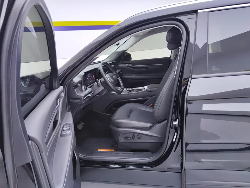 Ford Edge 2024 صورة سيارة #12