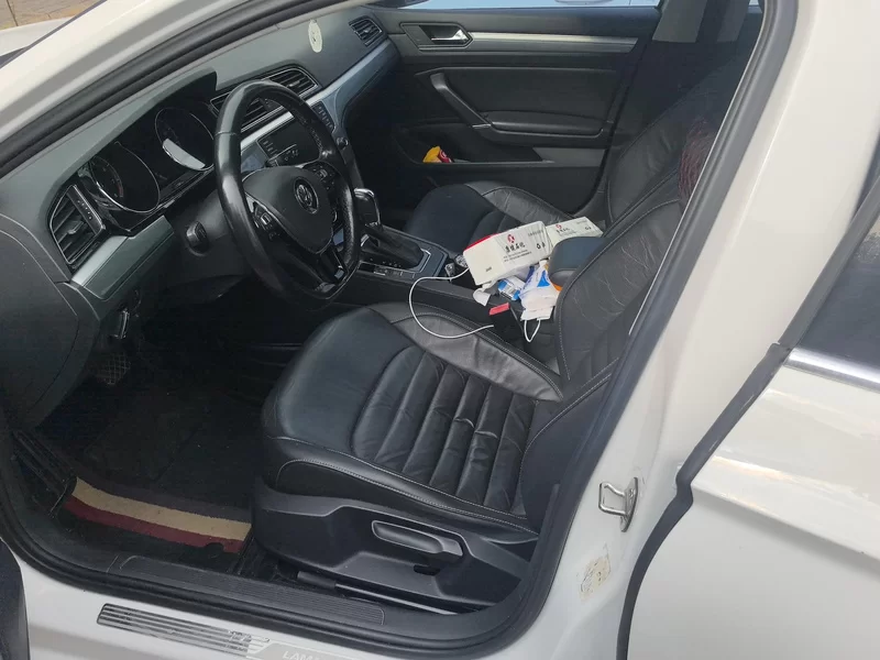 Volkswagen Lamando 2018 immagine di auto #12