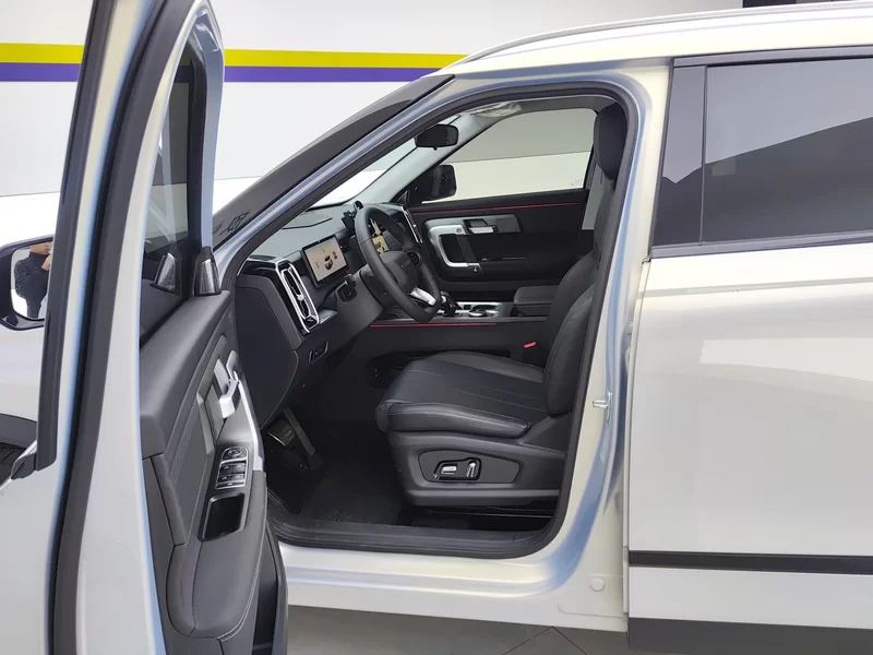 Chery Exploration 06 2023 car image #12