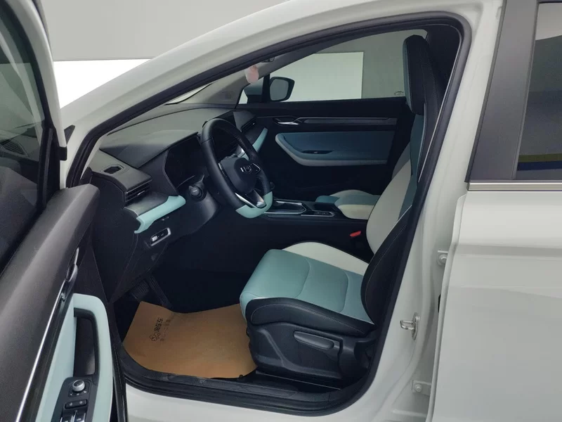 GEELY Emgrand S 2022 car image #12