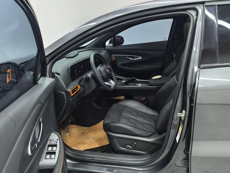 Changan UNI-T 2022 imagem de carro #12