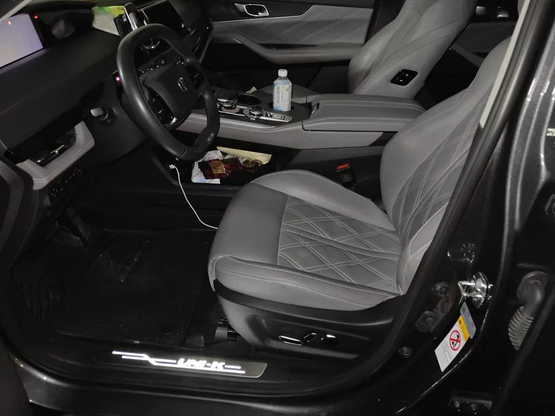 Changan UNI-K iDD 2023 car image #12