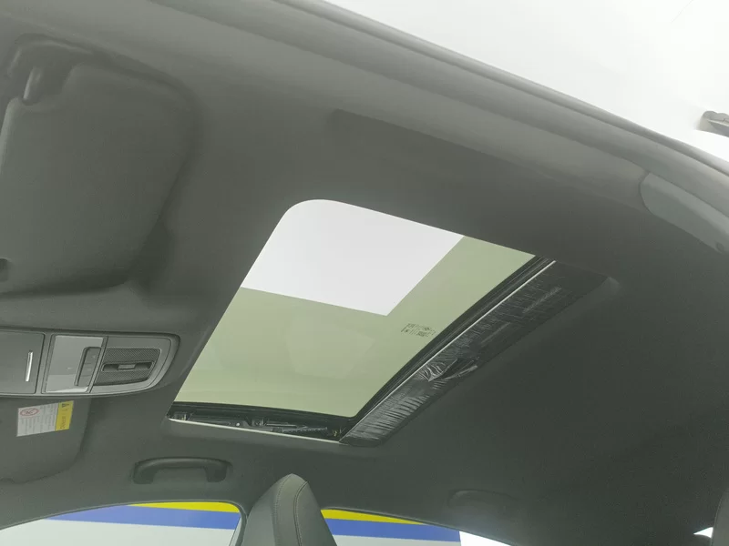 5 2024 immagine di auto #12