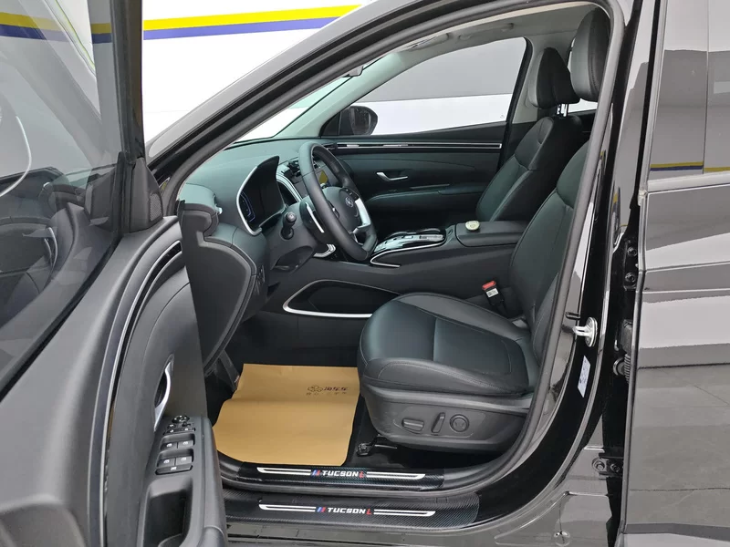 Hyundai Tucson 2023 car image #12